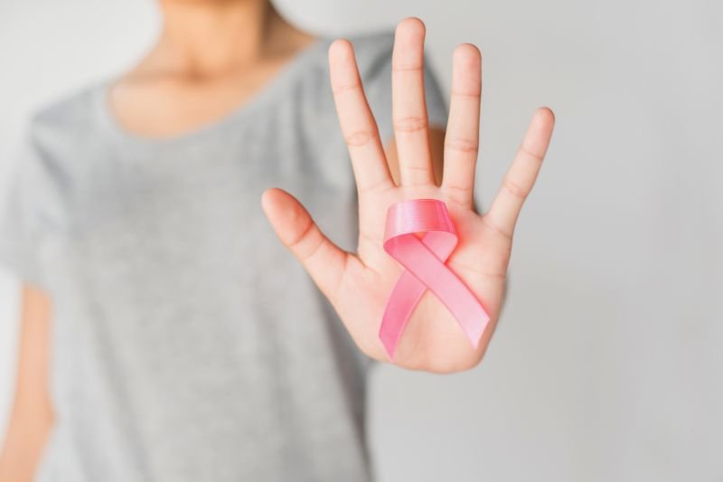 miesiąc świadomości raka piersi